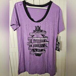 NWT Disneyland Disney Haunted Mansion Graphic Women's Super Soft Tshirt Large